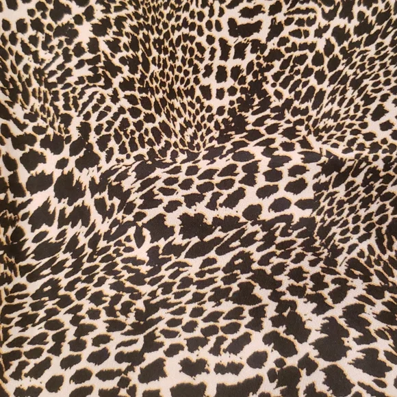 Nike Women's Animal Print Leggings. - Picture 8 of 12
